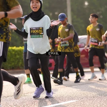 Runner Photo 6538498