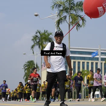 Runner Photo 6538542