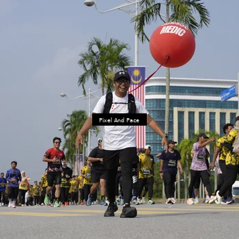 Runner Photo 6538545