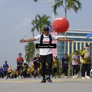 Runner Photo 6538553