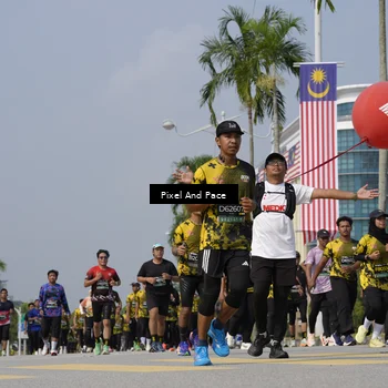 Runner Photo 6538596