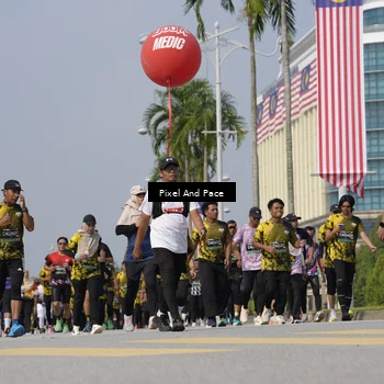 Runner Photo 6538640