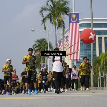 Runner Photo 6538645