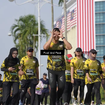 Runner Photo 6538723