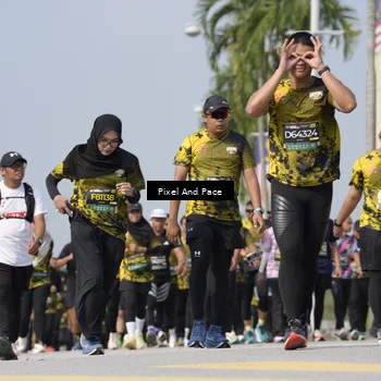 Runner Photo 6538728