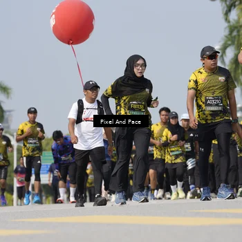 Runner Photo 6538738