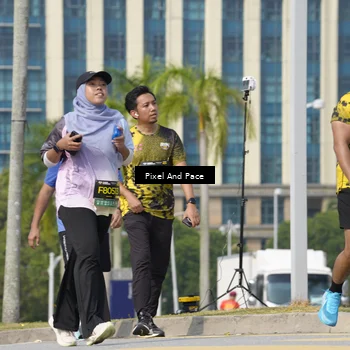 Runner Photo 6538824