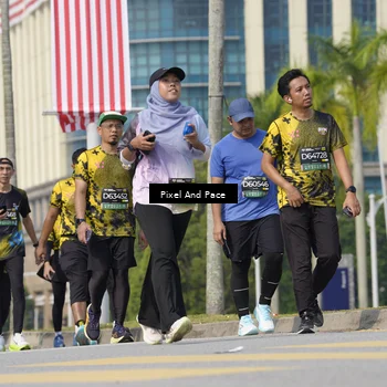 Runner Photo 6538840