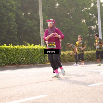 Runner Photo 6538846