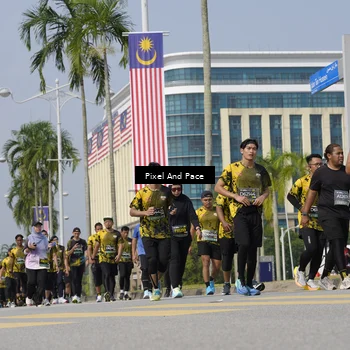 Runner Photo 6538884