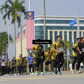 Runner Photo 6538901