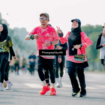 Runner Photo 6538911