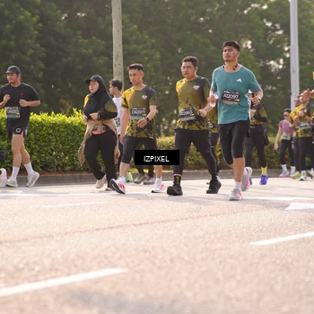 Runner Photo 6538928
