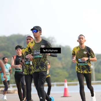 Runner Photo 6538949