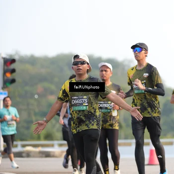 Runner Photo 6538950