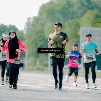 Runner Photo 6539003