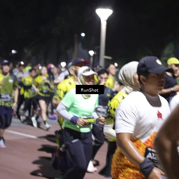 Runner Photo 6539006