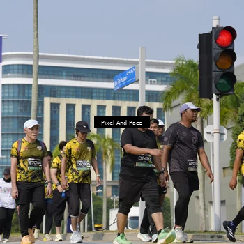 Runner Photo 6539011