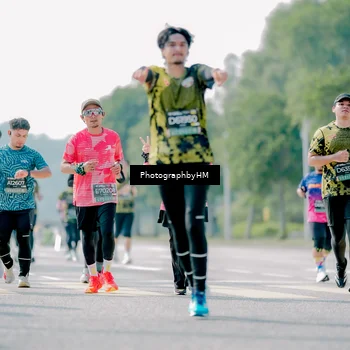 Runner Photo 6539036