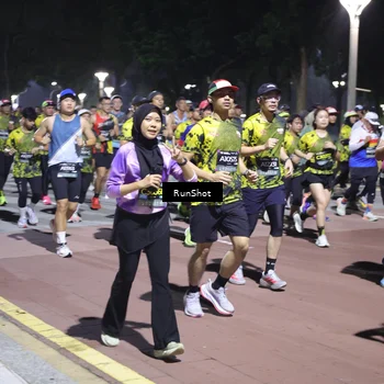 Runner Photo 6539052