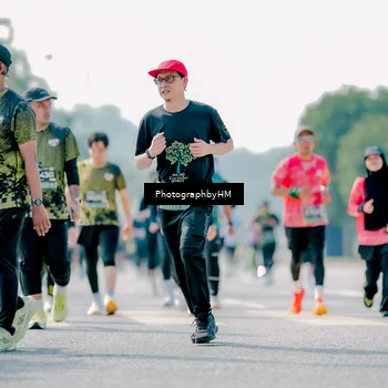 Runner Photo 6539058