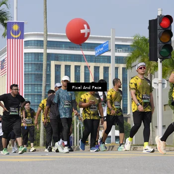 Runner Photo 6539062