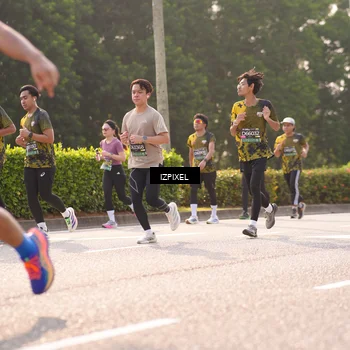 Runner Photo 6539075