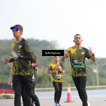 Runner Photo 6539076