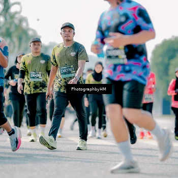 Runner Photo 6539112