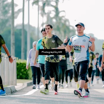 Runner Photo 6539119