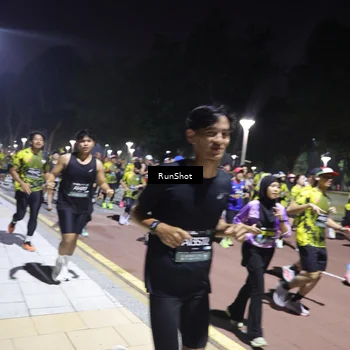Runner Photo 6539120