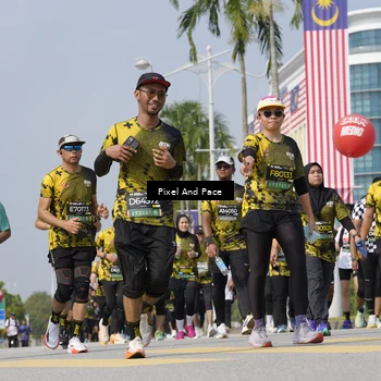 Runner Photo 6539136