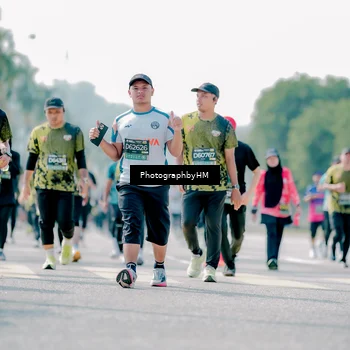 Runner Photo 6539137