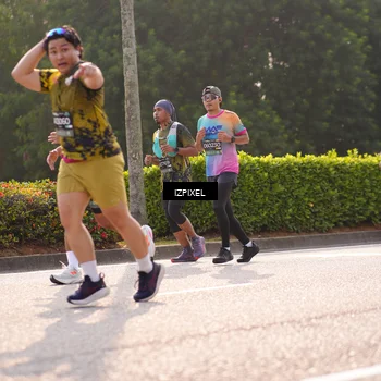 Runner Photo 6539145