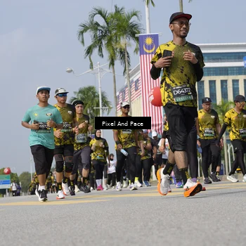 Runner Photo 6539151
