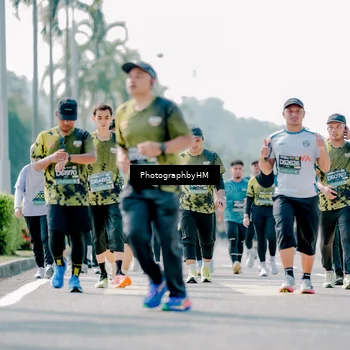 Runner Photo 6539179