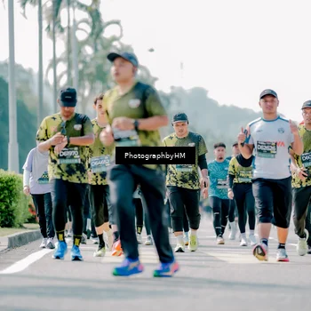 Runner Photo 6539181
