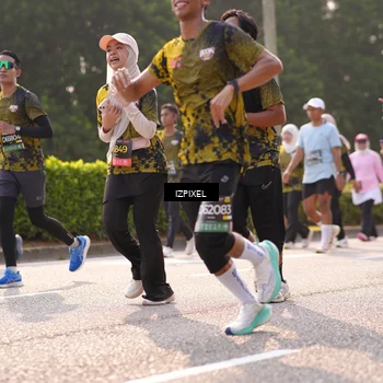 Runner Photo 6539189