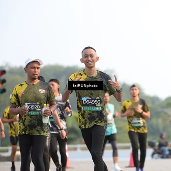 Runner Photo 6539220