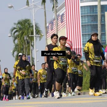 Runner Photo 6539227