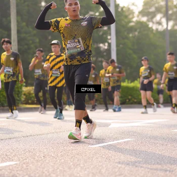 Runner Photo 6539234