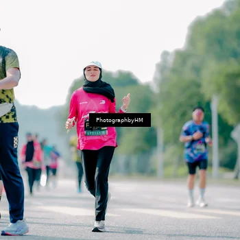 Runner Photo 6539260