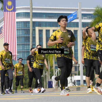 Runner Photo 6539286