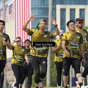 Runner Photo 6539307