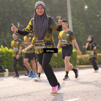 Runner Photo 6539327