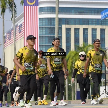 Runner Photo 6539337