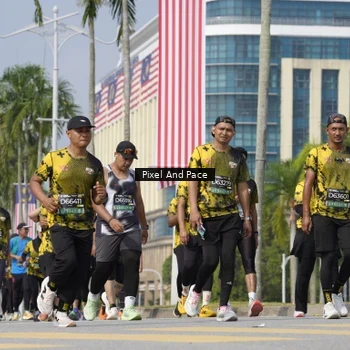 Runner Photo 6539348