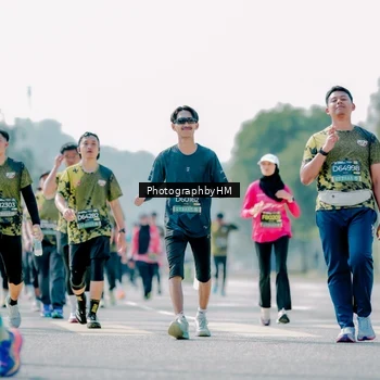 Runner Photo 6539354