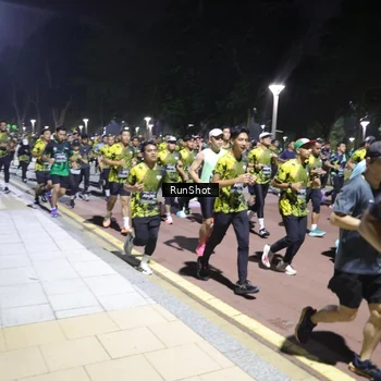 Runner Photo 6539360
