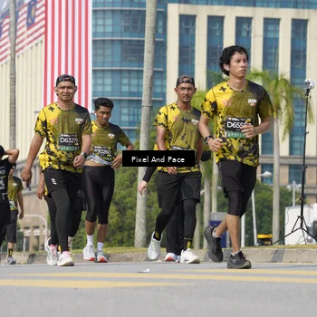 Runner Photo 6539372